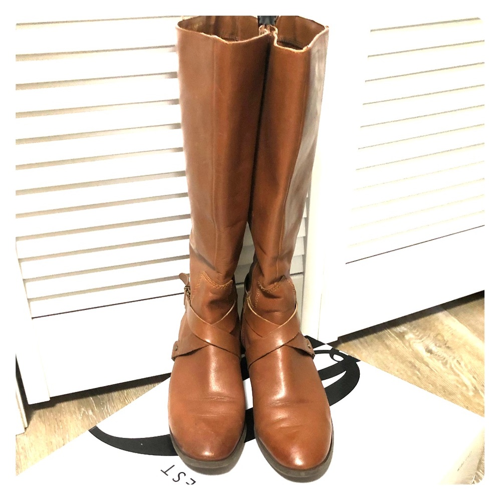 Nine West leather boots. Wide calf.